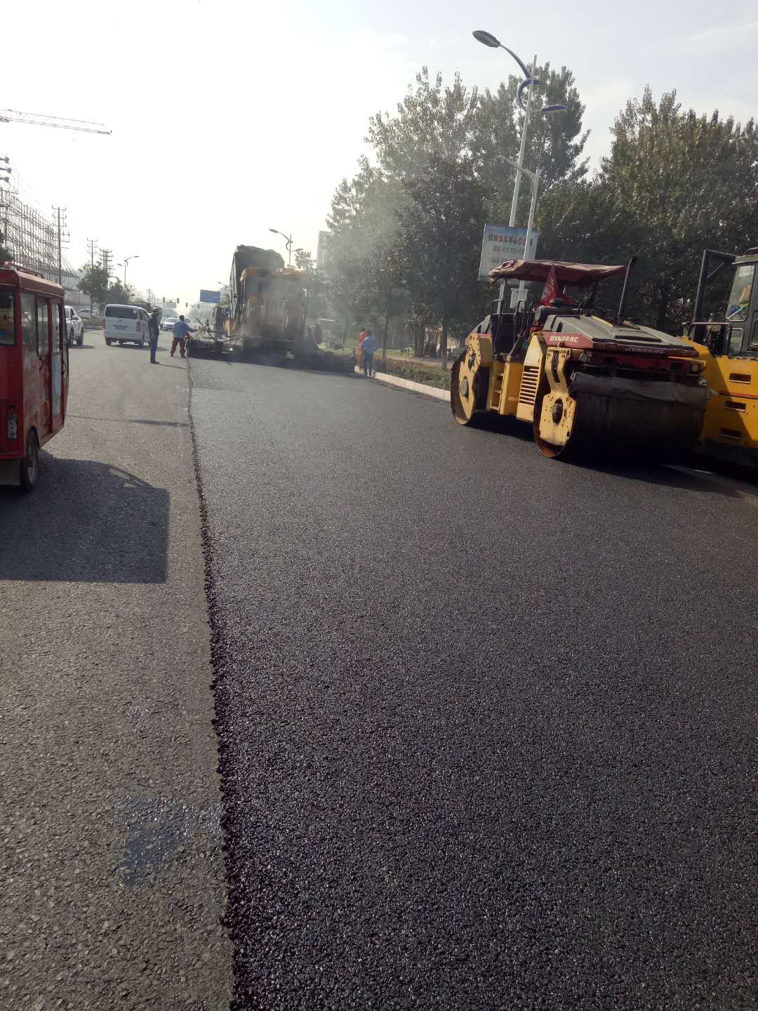 金湖县园林路（新港路——工园路段）道路黑色化改造工程